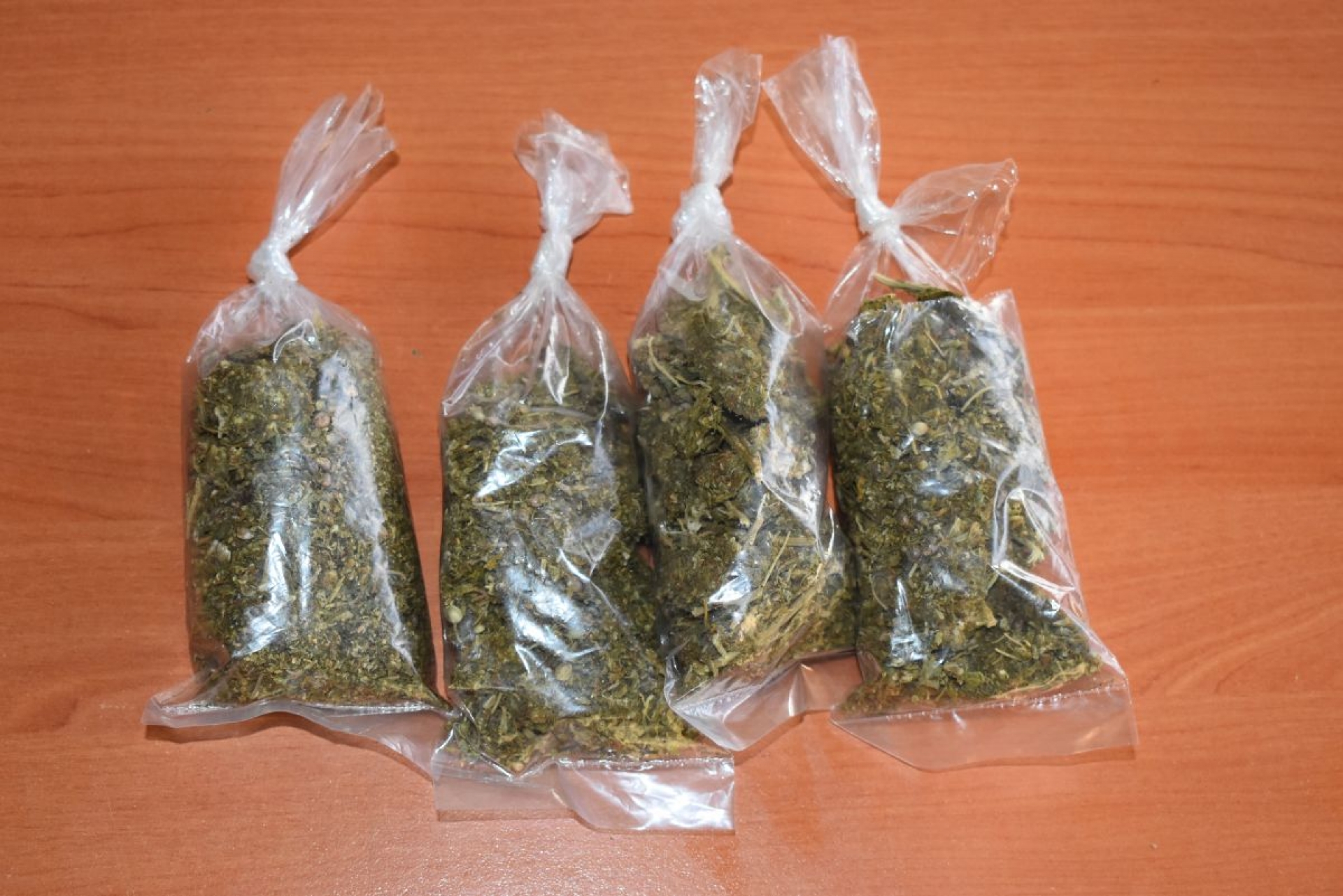 Atrapan a un joven con marihuana en Tequesquitengo