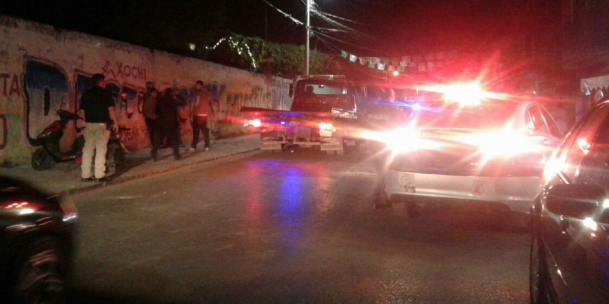 Fallece joven tras accidentarse en moto, en Temixco