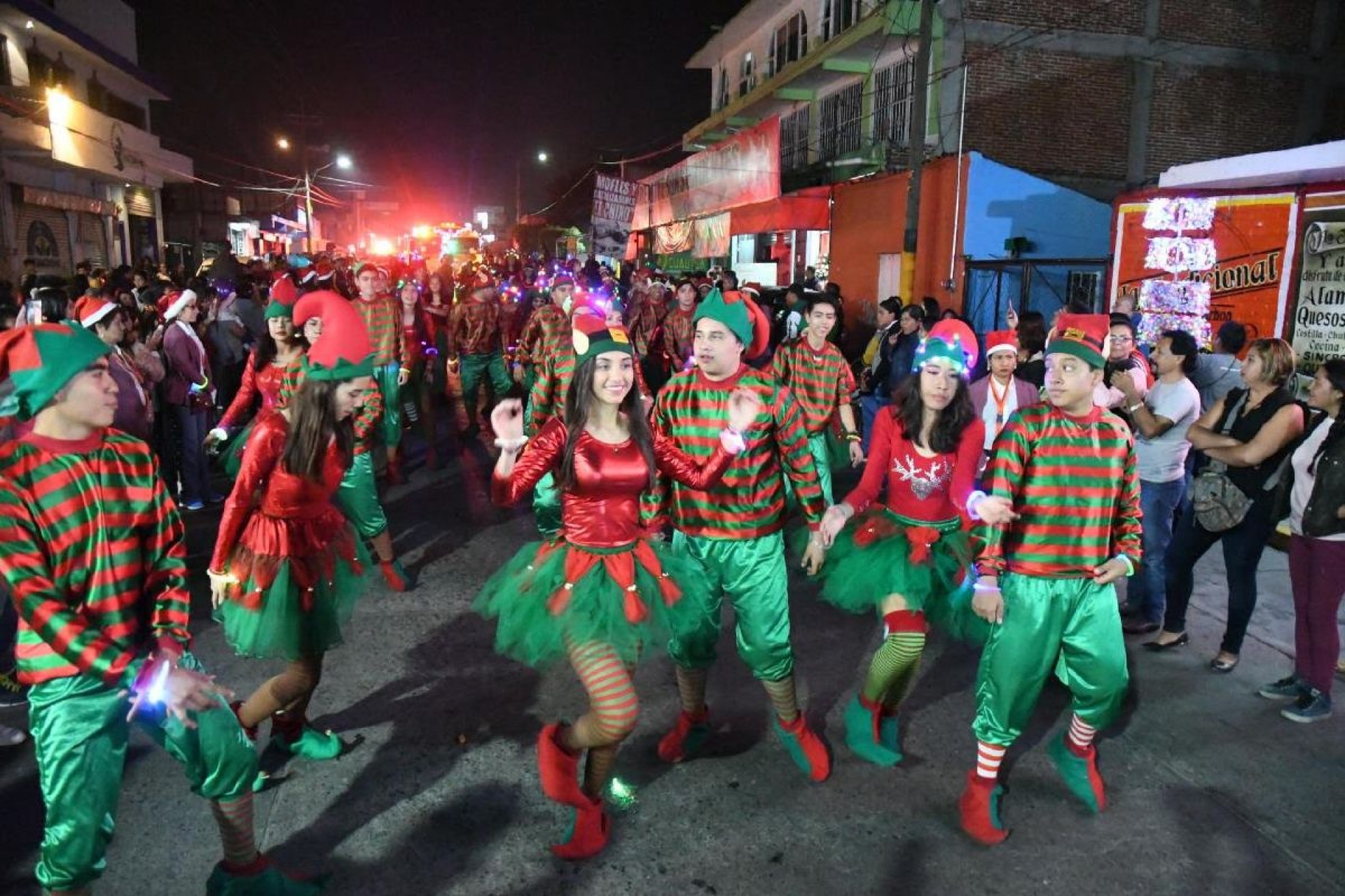 Más de 35 mil personas asistieron al Desfile Navideño de Cuautla