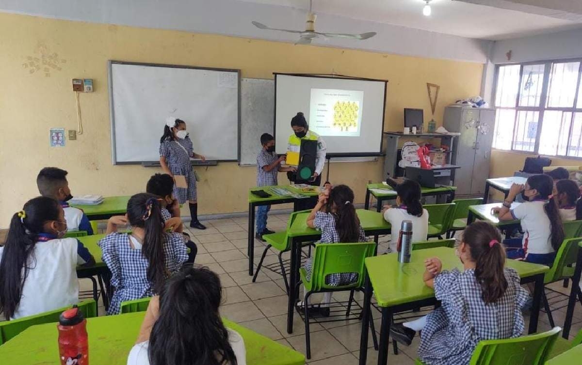 Imparten taller de educación vial en primaria de Jojutla