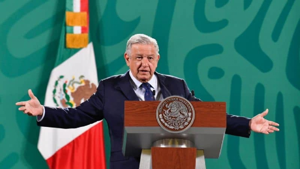 AMLO se declara cristiano y dice: "hay seguidores de Cristo, pero no siguen su ejemplo"