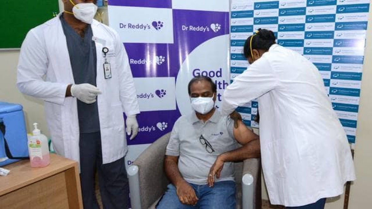 India inicia vacunación contra COVID con "Sputnik V"