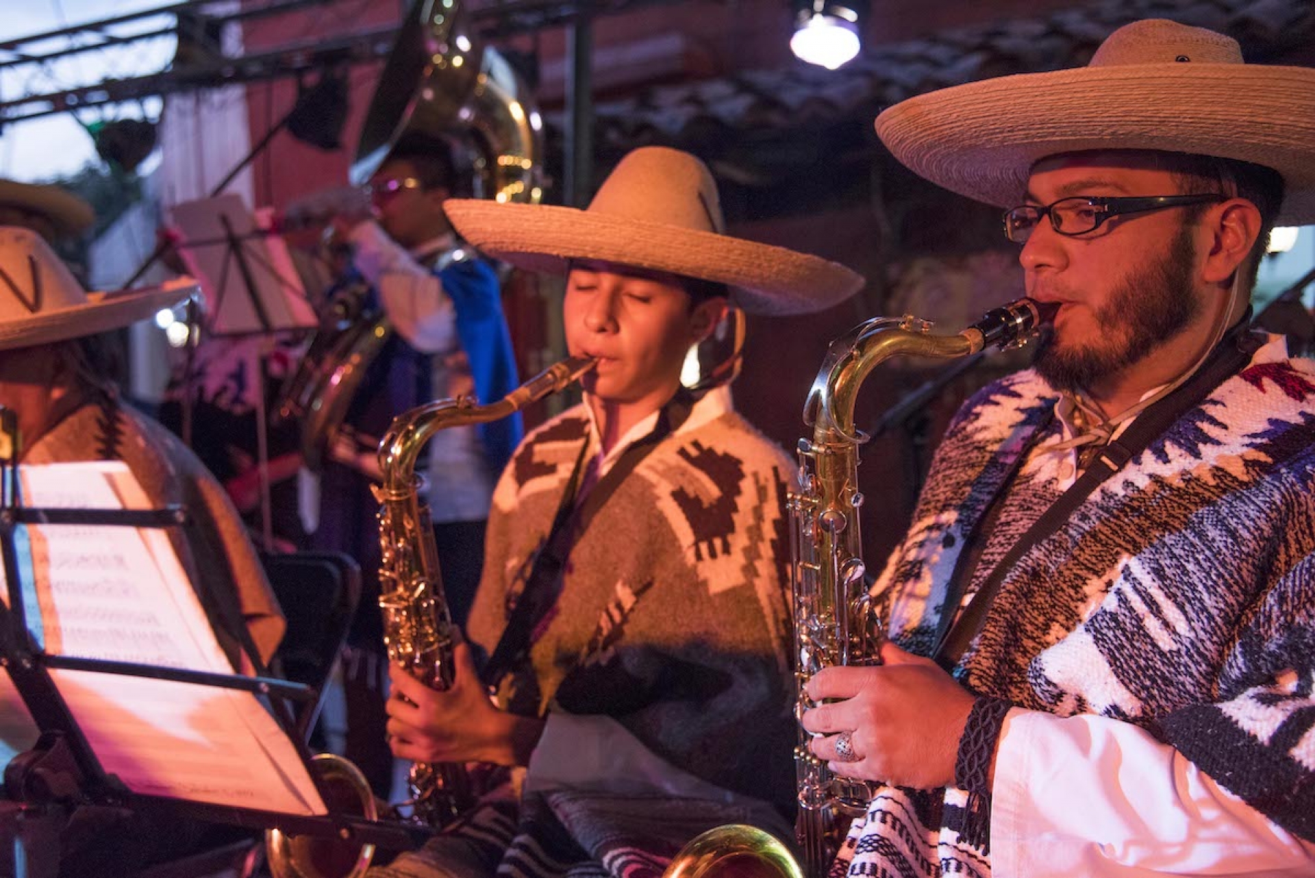 MÚSICA DEL PUEBLO: TRADICIÓN Y TURISMO