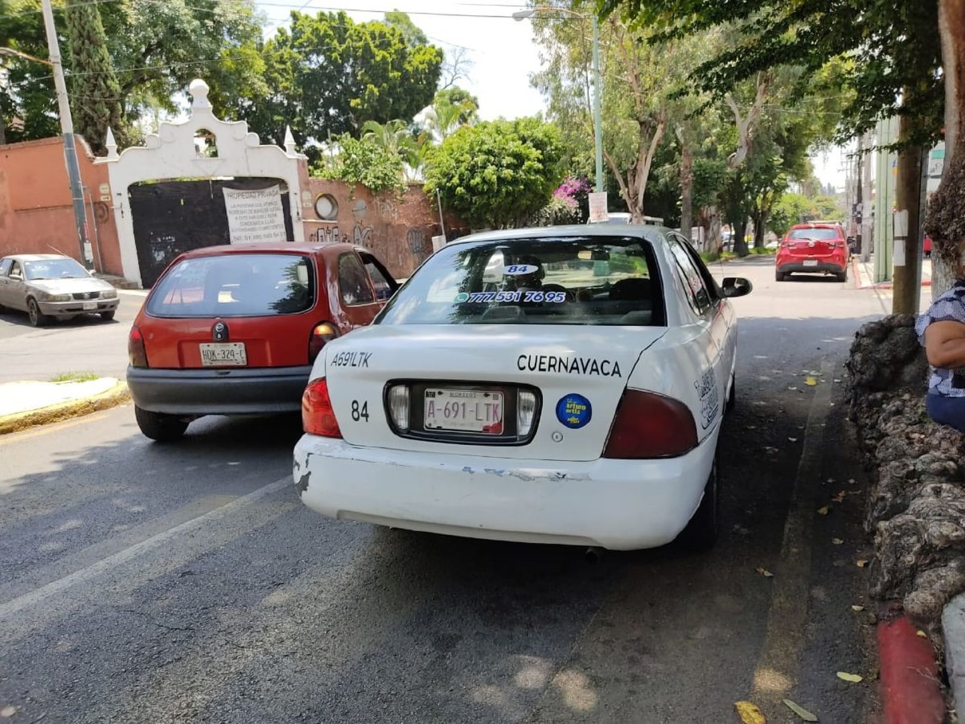 El dinero apenas alcanza para comer: taxista