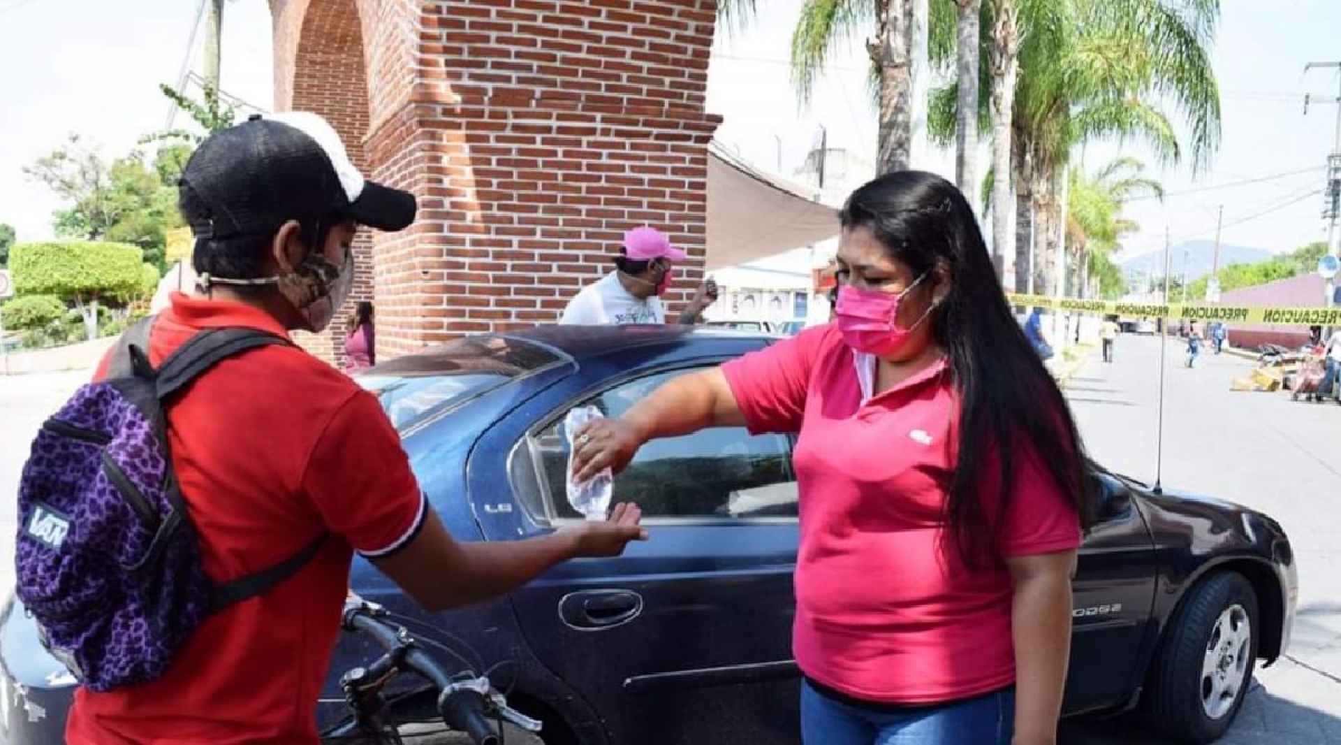 Mantienen filtros sanitarios en centros de abasto de Miacatlán