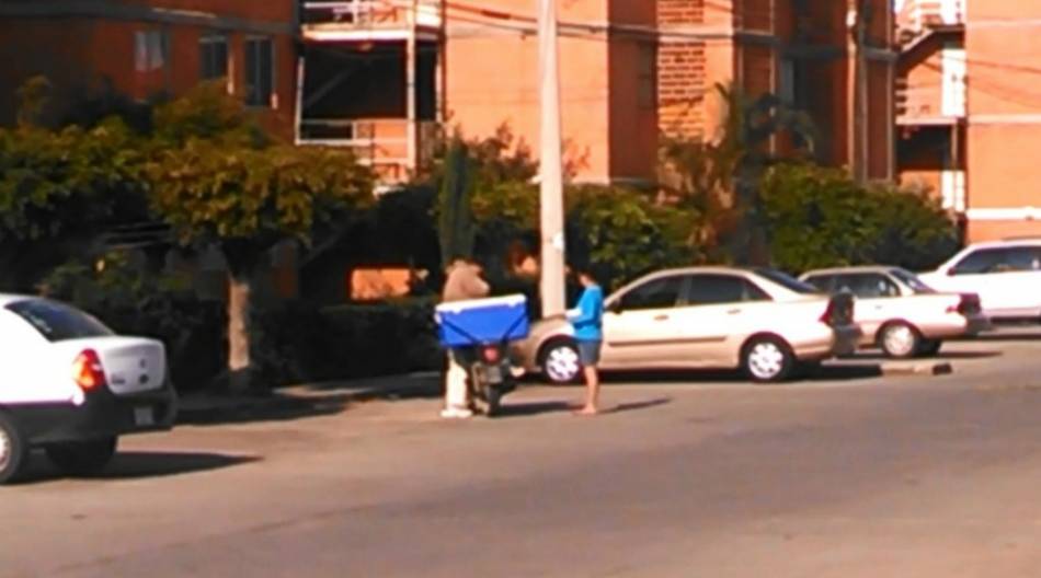 Se quejan industriales por la venta ambulante de tortilla