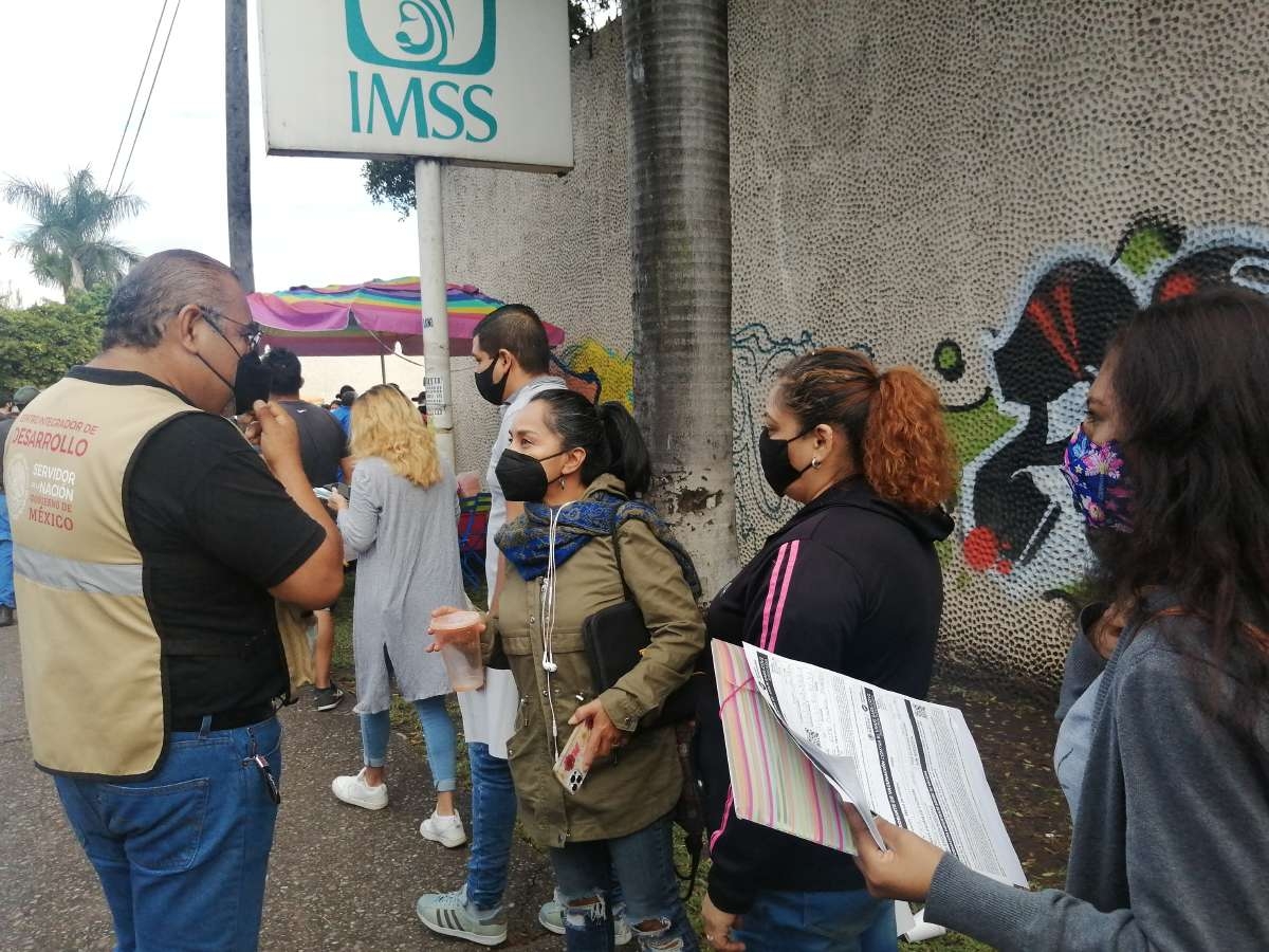 Colegio de Médicos Cirujanos, a favor de la vacunación para adolescentes