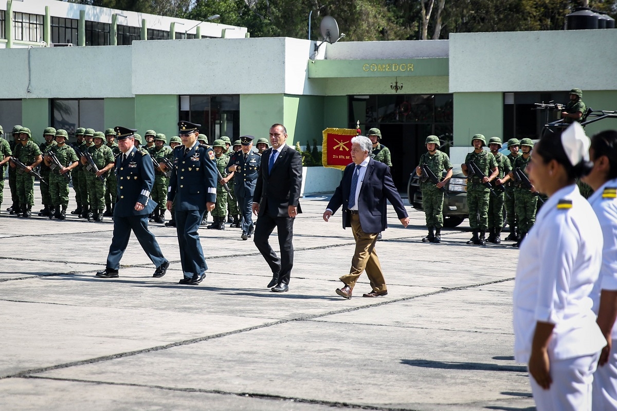 Reconoce Ángel Colín disciplina, lealtad y patriotismo de las fuerzas armadas en Morelos