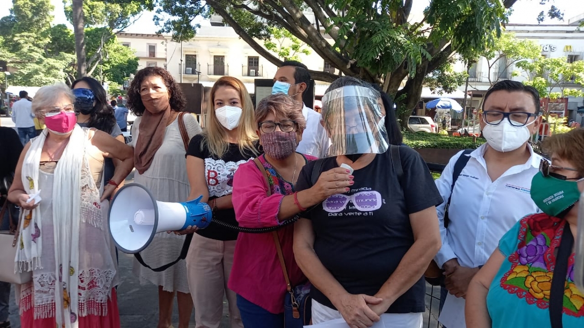 Feministas piden 'piso parejo' en convocatoria para designar a titular del IMM