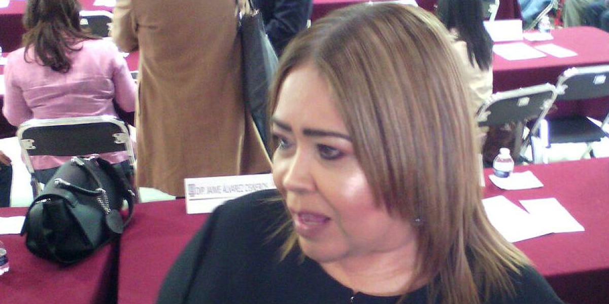 Lo último: Refiere diputada que se paga hoy el aguinaldo a trabajadores del Congreso