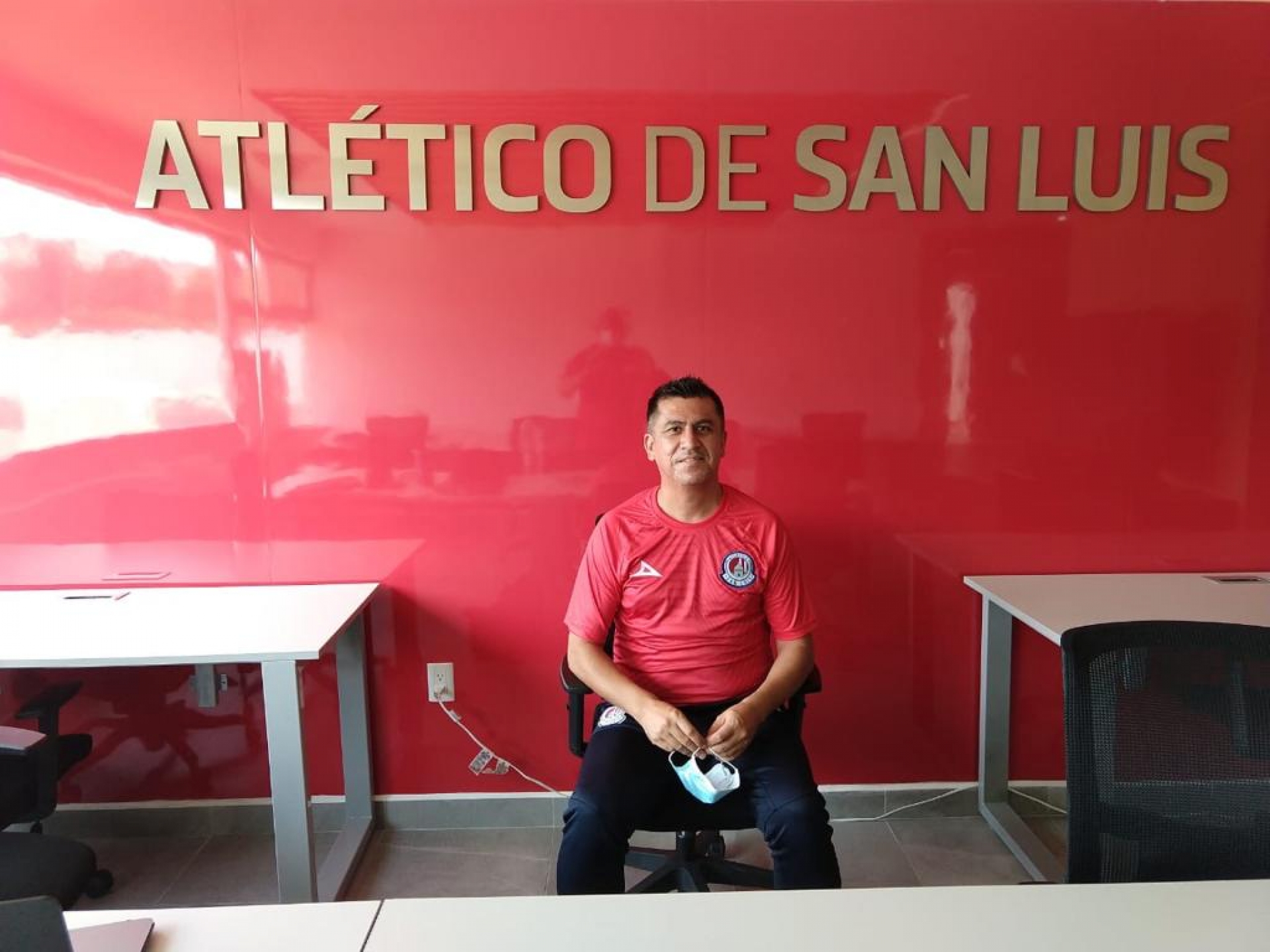 Afronta nuevo reto en el banquillo rojiblanco 
