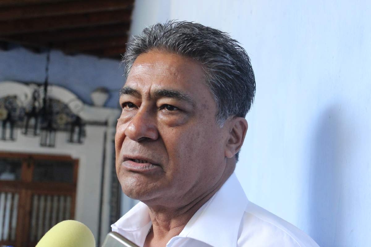 Continua investigación de incidente en secundaria de Tetela del Monte