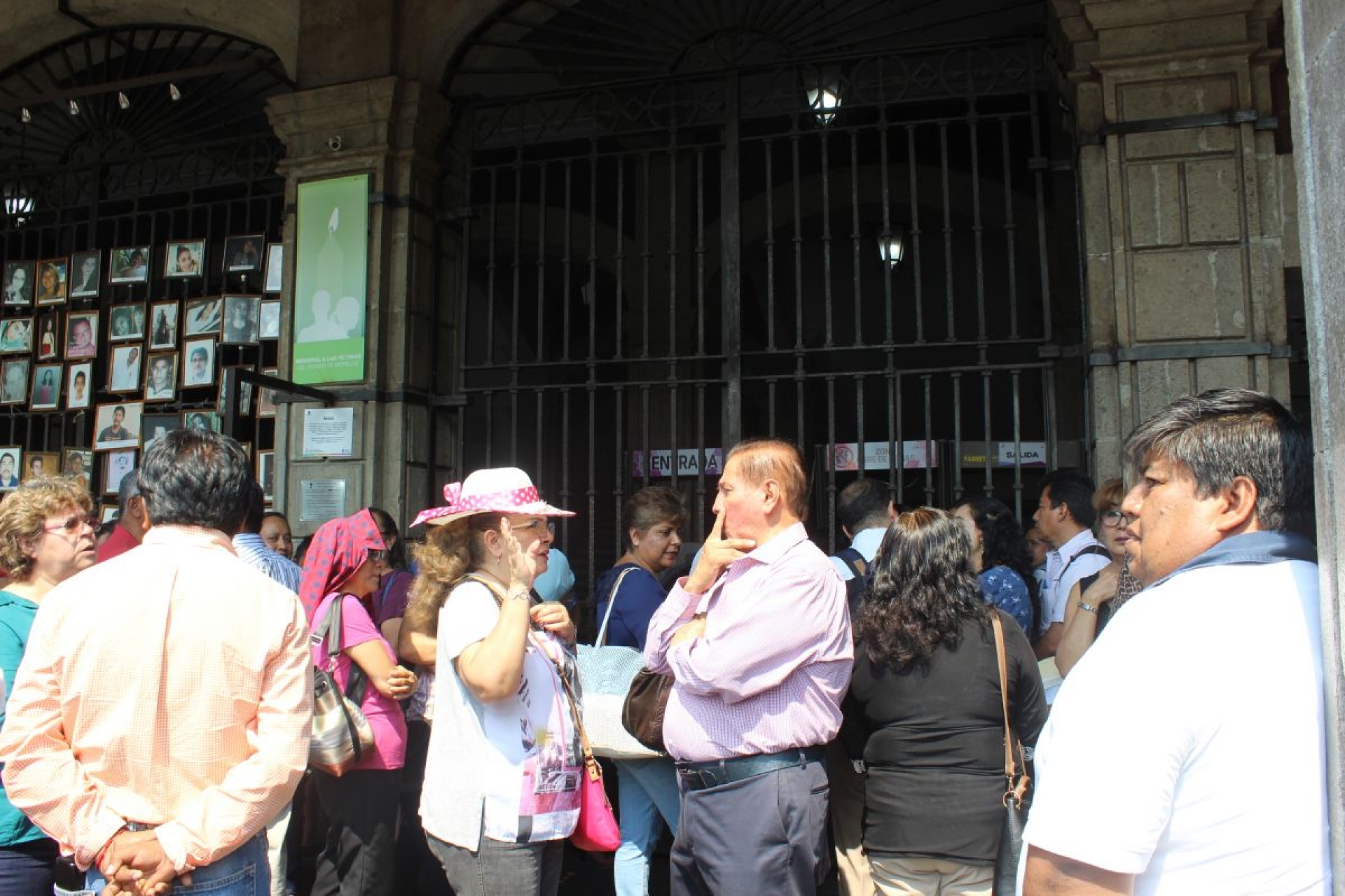 Jubilados del Cobaem exigen el pago de prestaciones