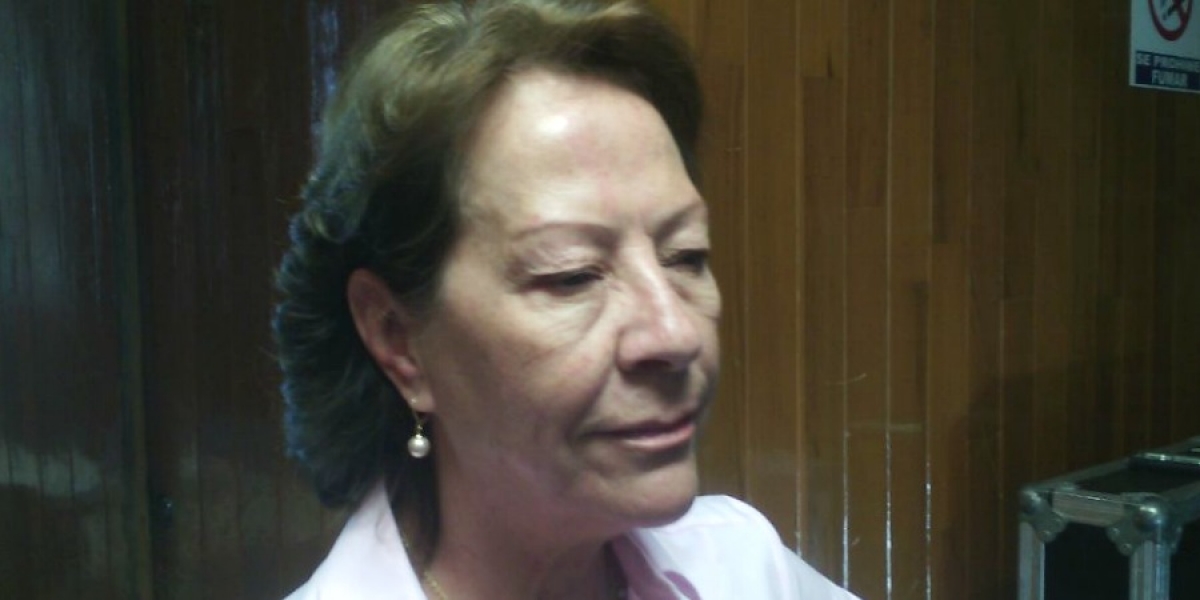 Señala secretaria de Educación que diseñarán lineamientos de entrega de recursos para uniformes escolares