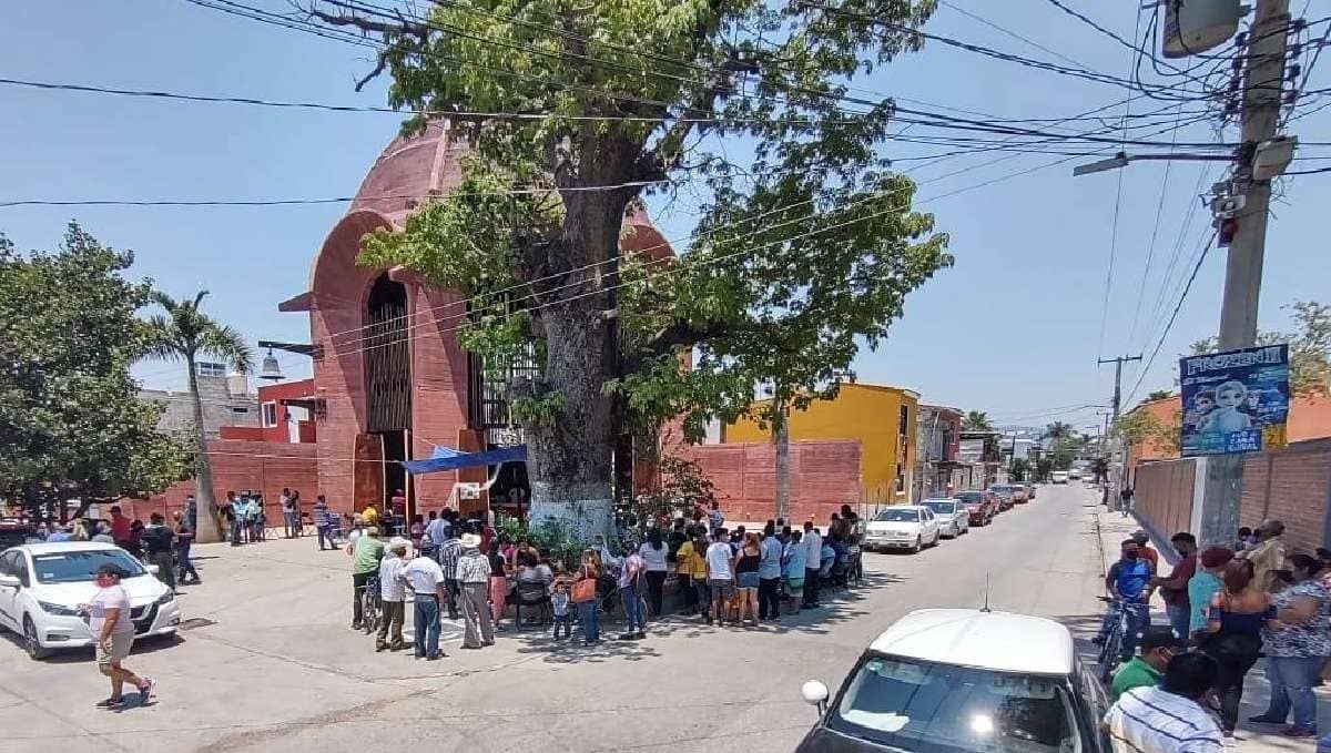Aun con pandemia, festejan a la Santa Cruz en Jojutla