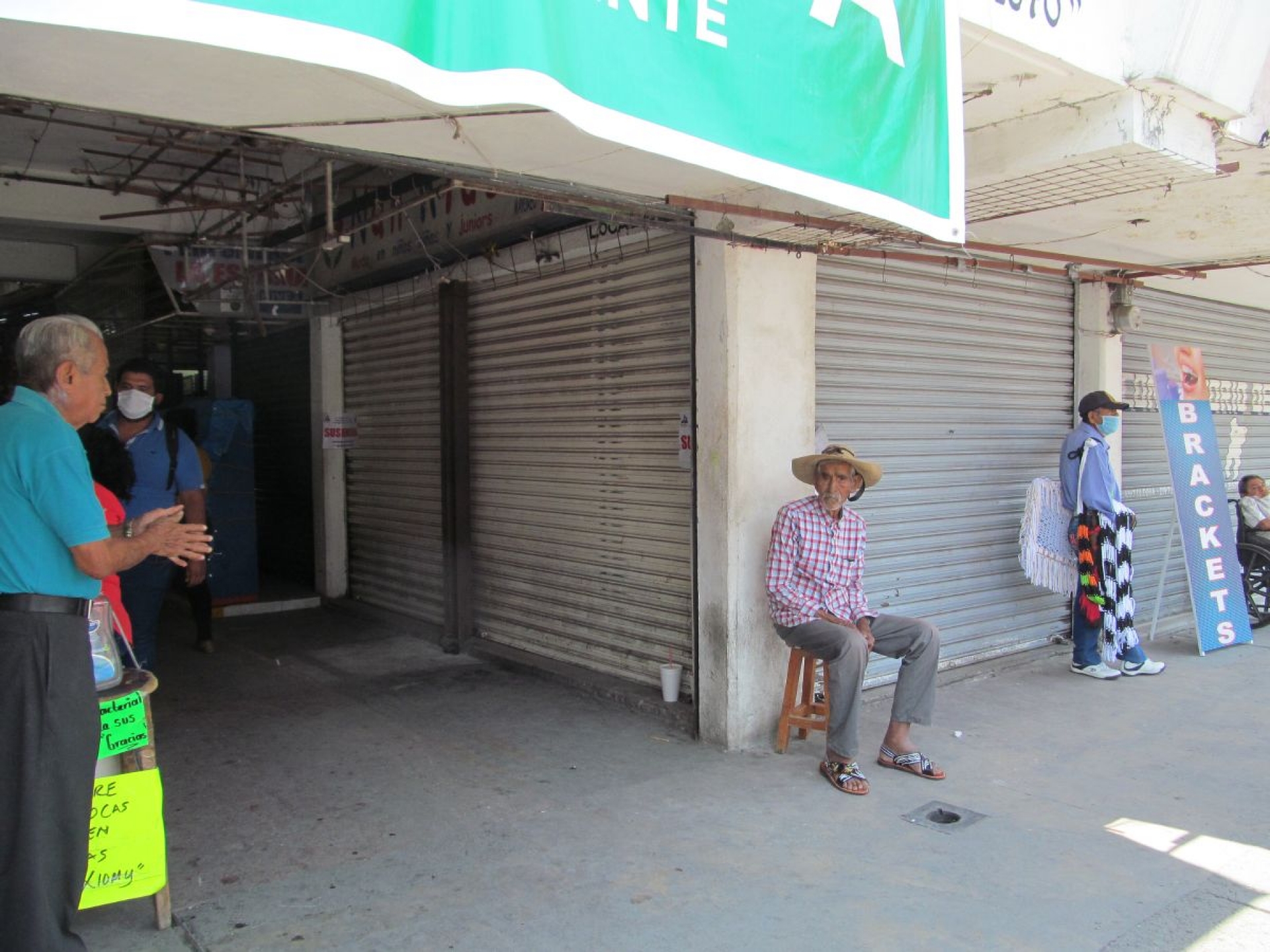Suspenden negocio no esencial de funcionario de Jojutla
