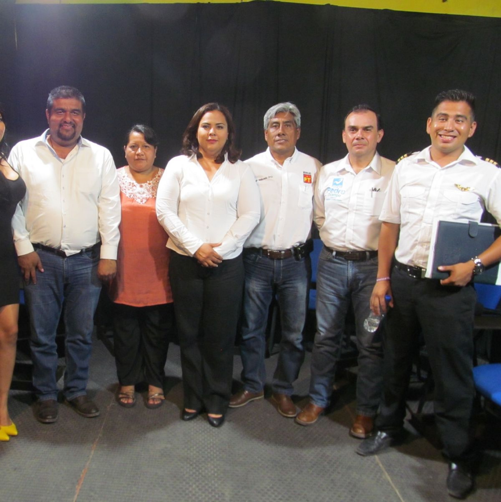 Se lanzan acusaciones candidatos a la alcaldía de Tlaquiltenango durante debate