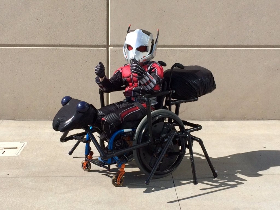 Este es el disfraz de Ant-Man más genial que vas a ver hoy
