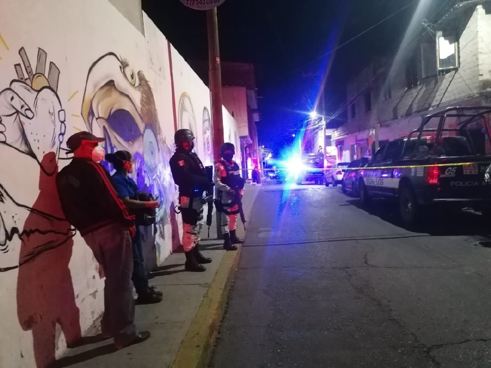 Estables, los cuatro hombres baleados en Tejalpa
