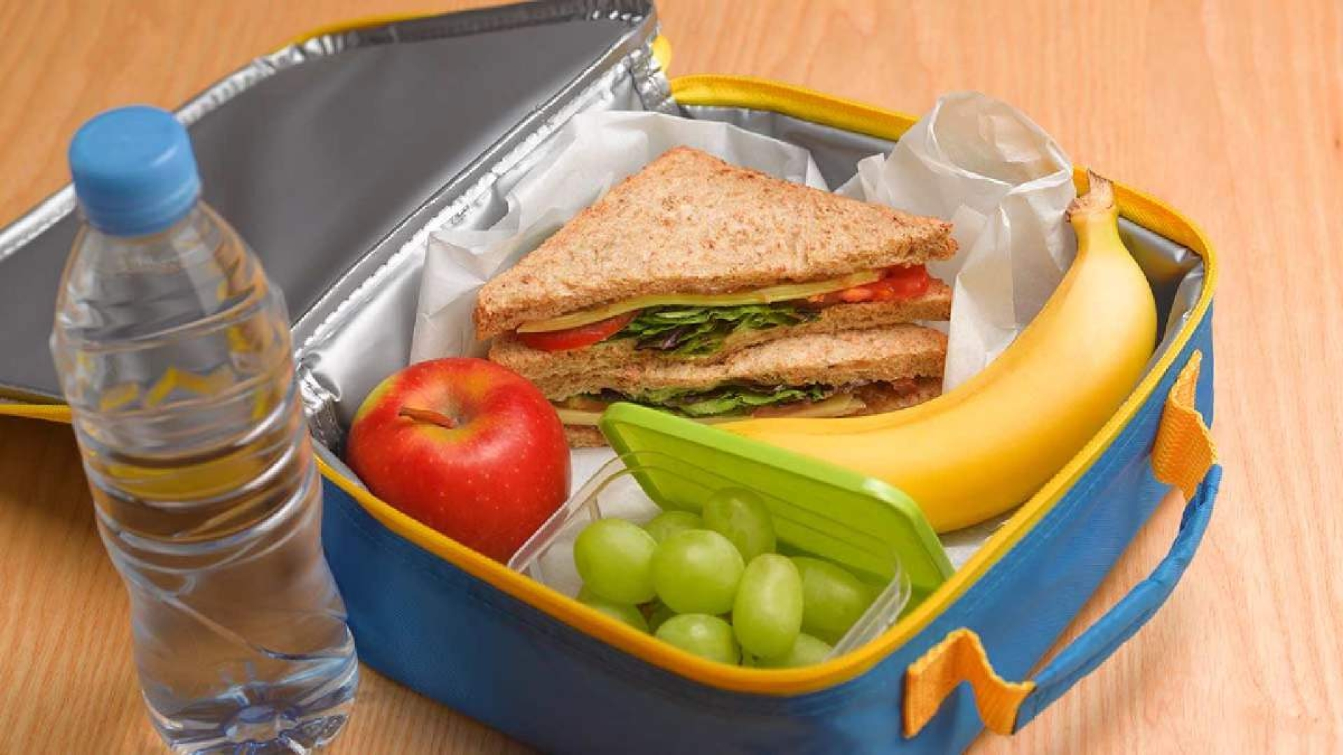 Promueven refrigerio escolar con alimentos nutritivos