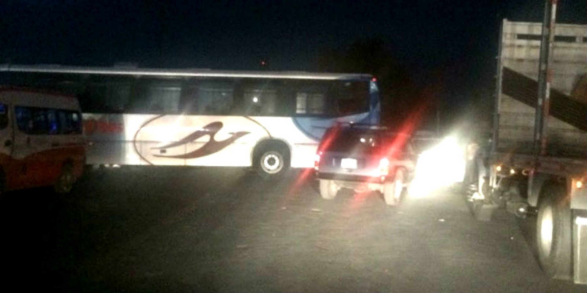 Bloquean habitantes de Xoxocotla carretera Alpuyeca-Jojutla