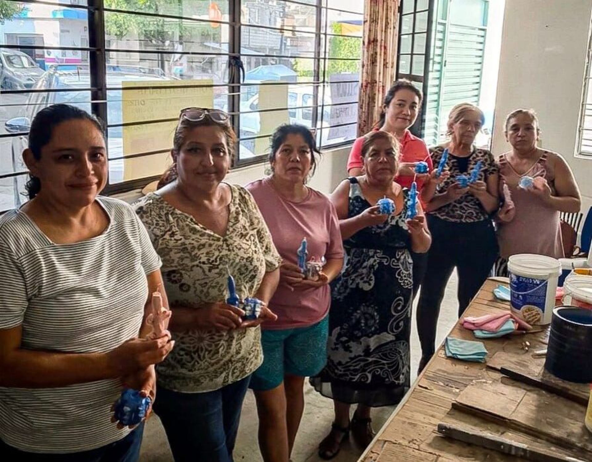 Cuernavaca concluye taller de cerería en colonia Antonio Barona para fortalecer oficios tradicionales