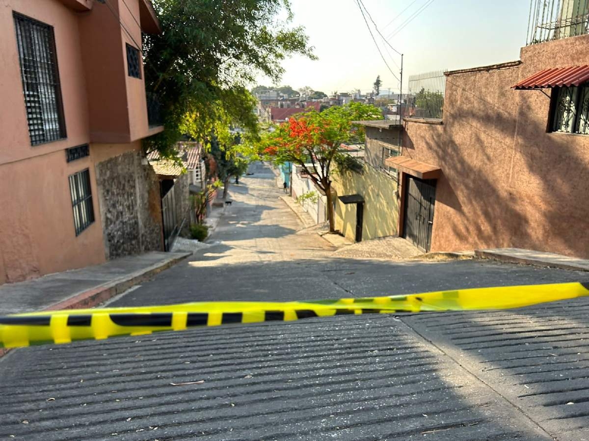Abandonan un cadáver en la Satélite