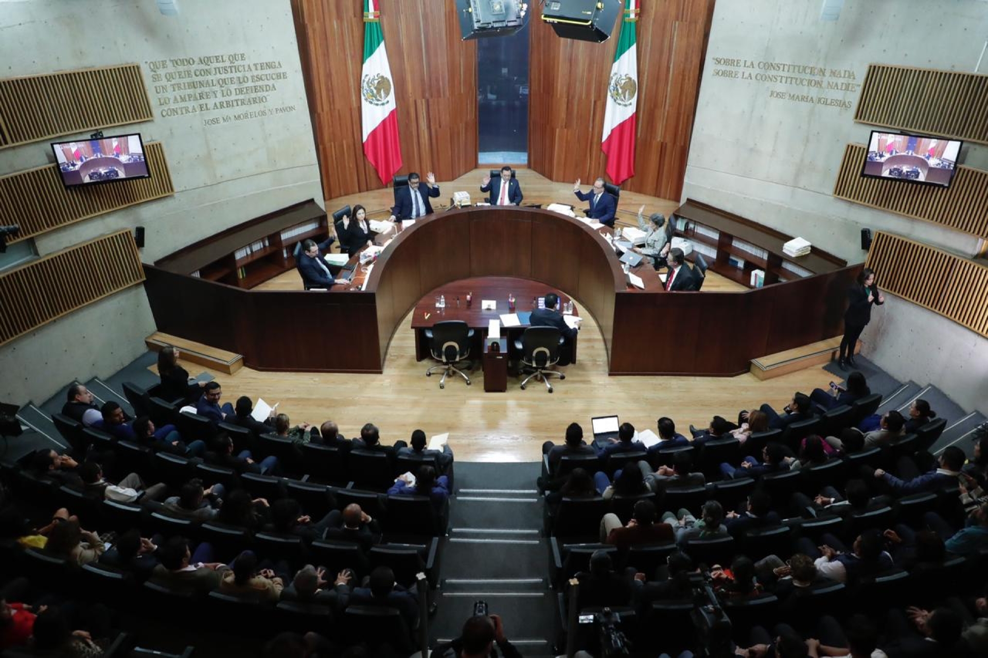 AMLO violó la veda electoral de Coahuila y el Edomex, confirma el TEPJF