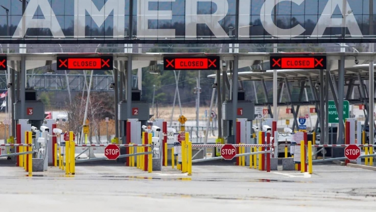 Estados Unidos extiende restricciones en fronteras con México y Canadá