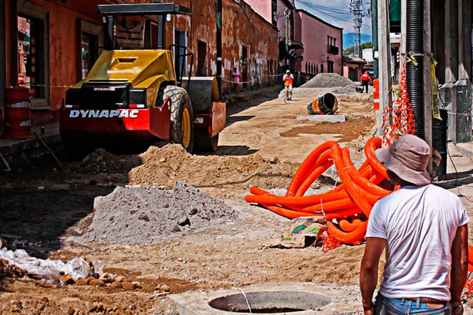Exigen restauranteros que no haya retrasos en obras de remodelación