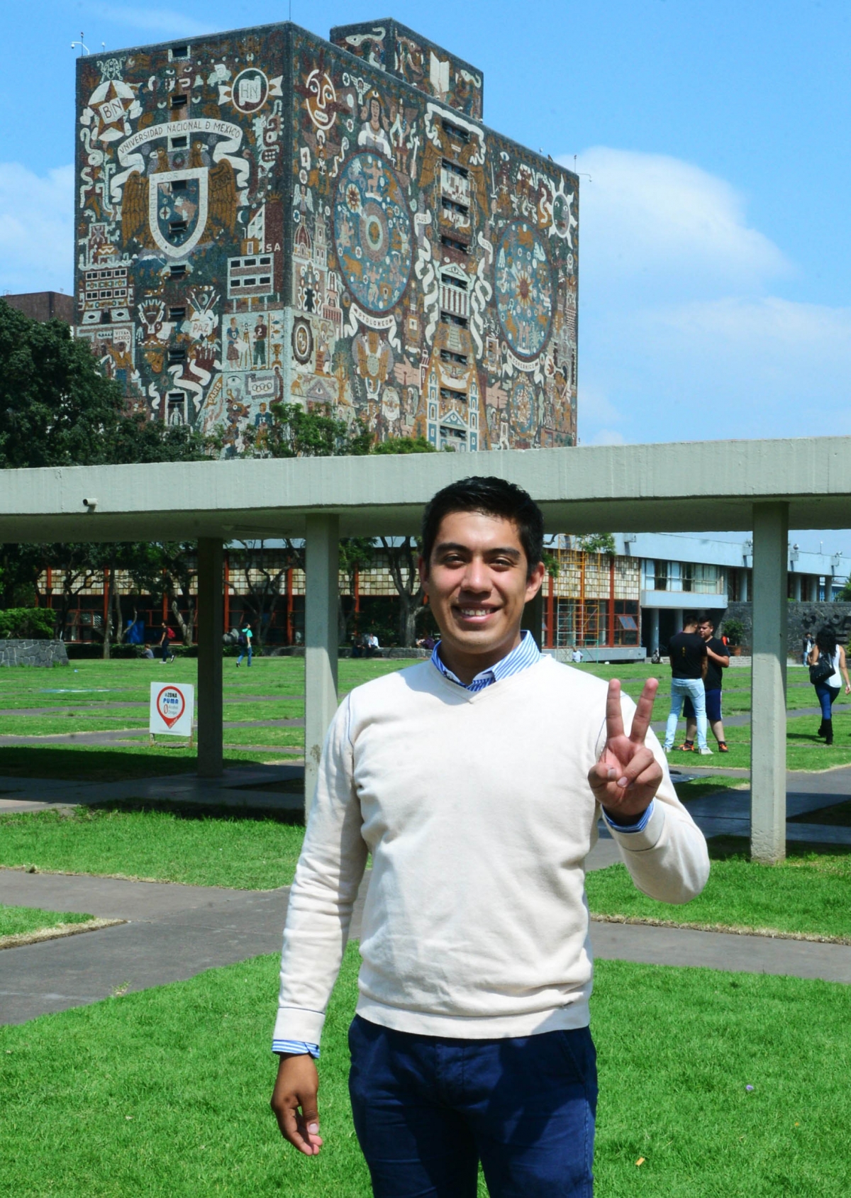 Alumno de la UNAM es seleccionado como astronauta de misión análoga a Marte