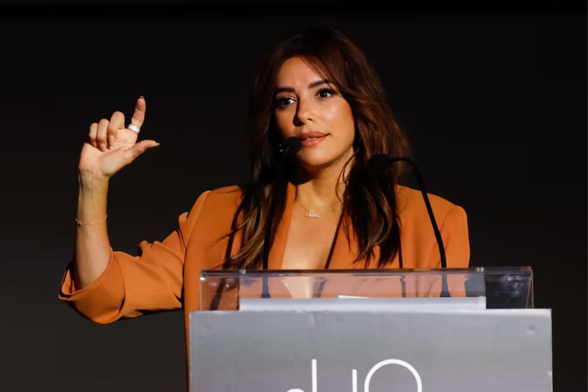 Eva Longoria da emotivo discurso previo a recibir el Premio Platino de Honor: 'Quiero cambiar las leyes y la sociedad'