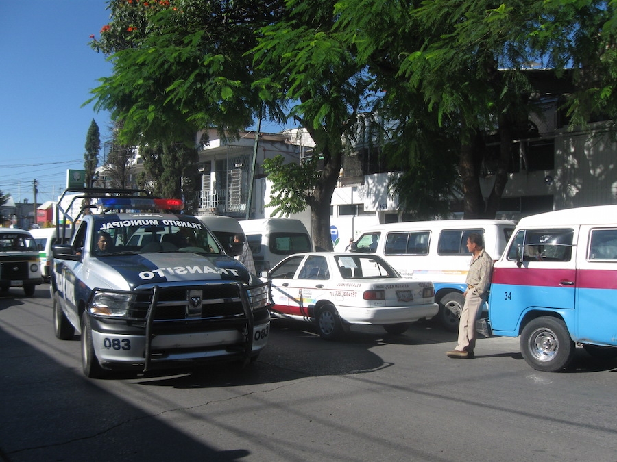 Piden transportistas reactivar retenes nocturnos