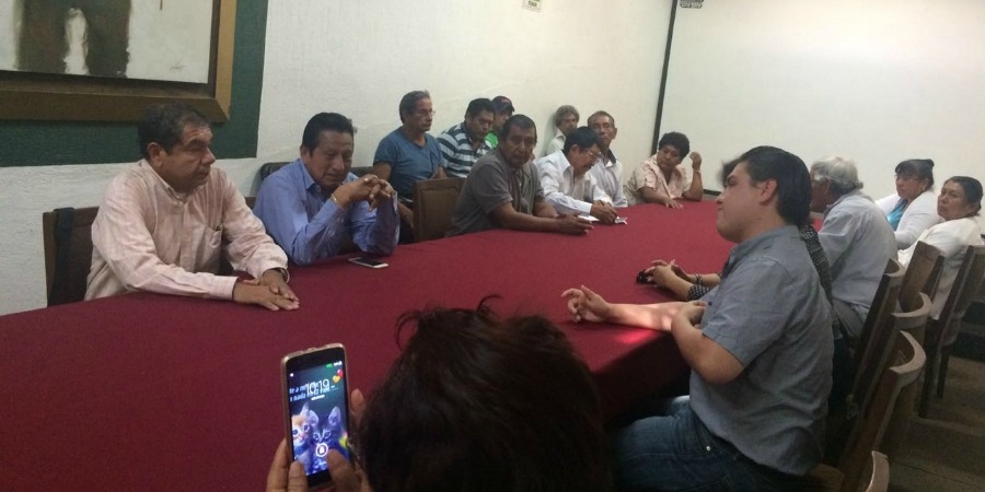 Solicitan transportistas intervención de diputados para resolver conflicto en Atlatlahucan