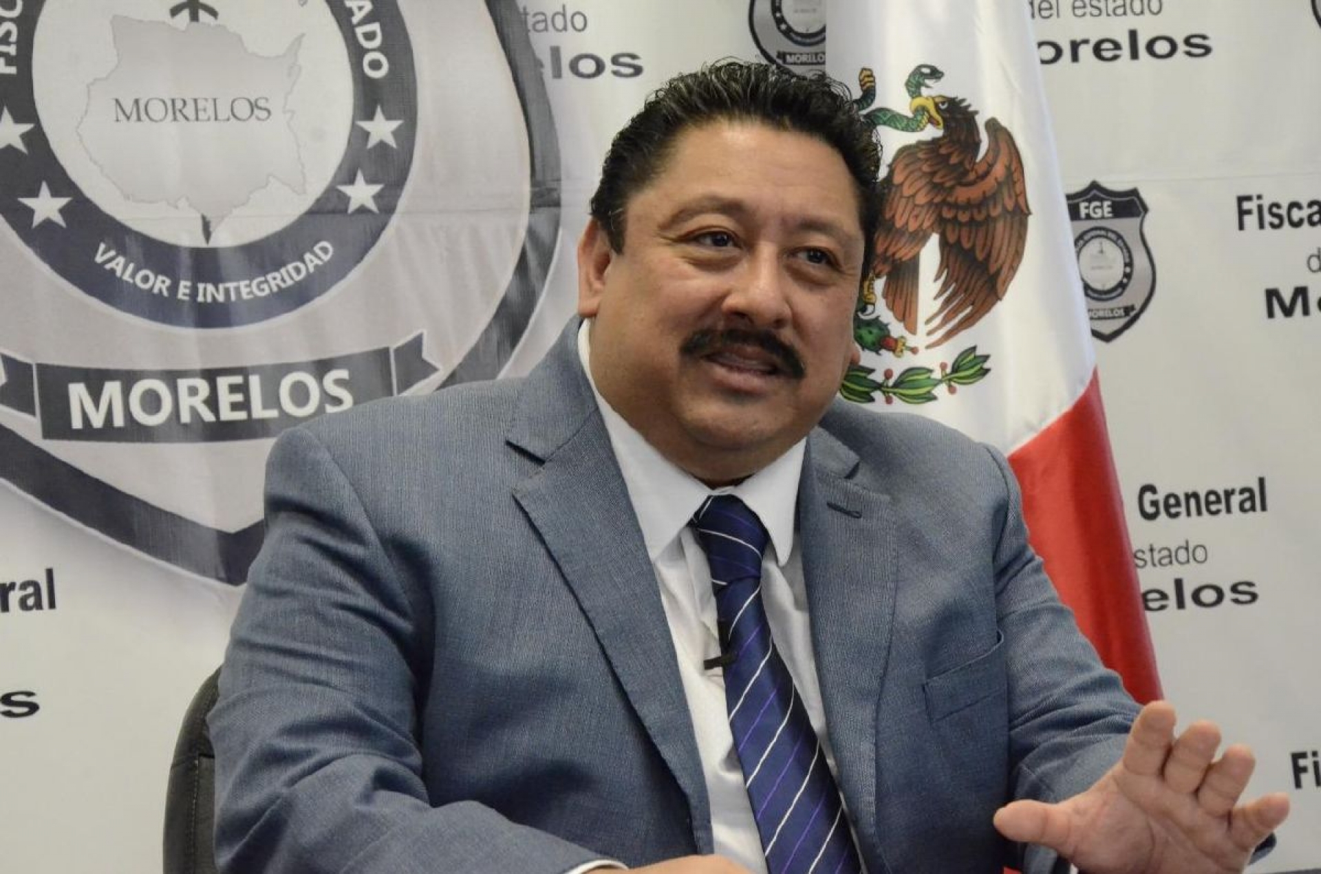 Uriel Carmona se ampara contra posible desafuero como fiscal