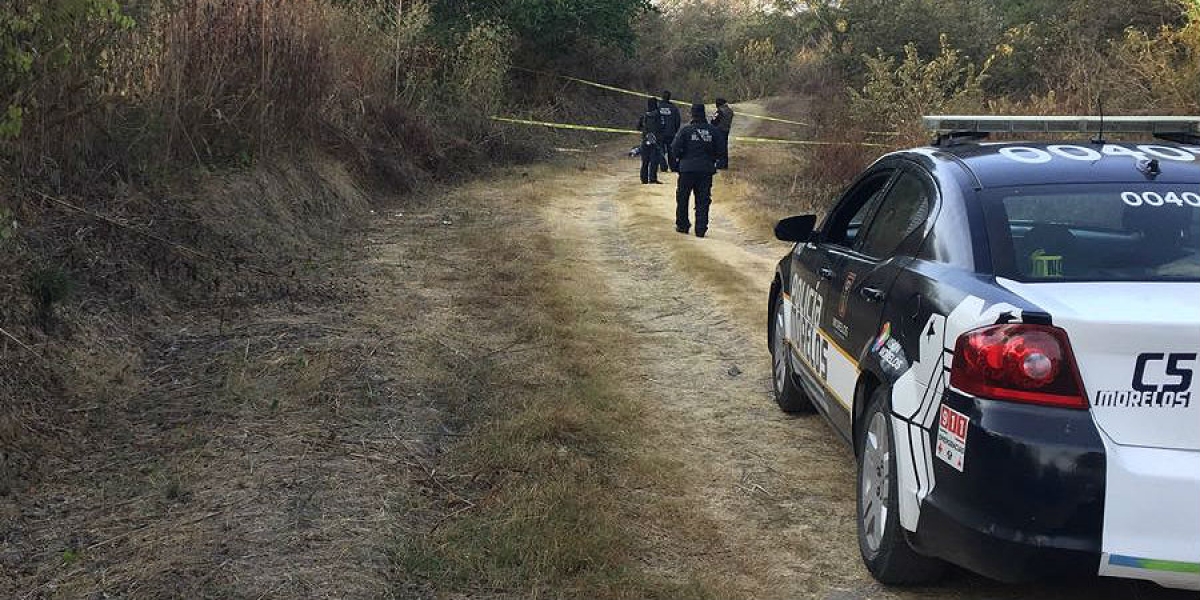 Ahora: Hallan un cadáver en campos de Coatlán del Río