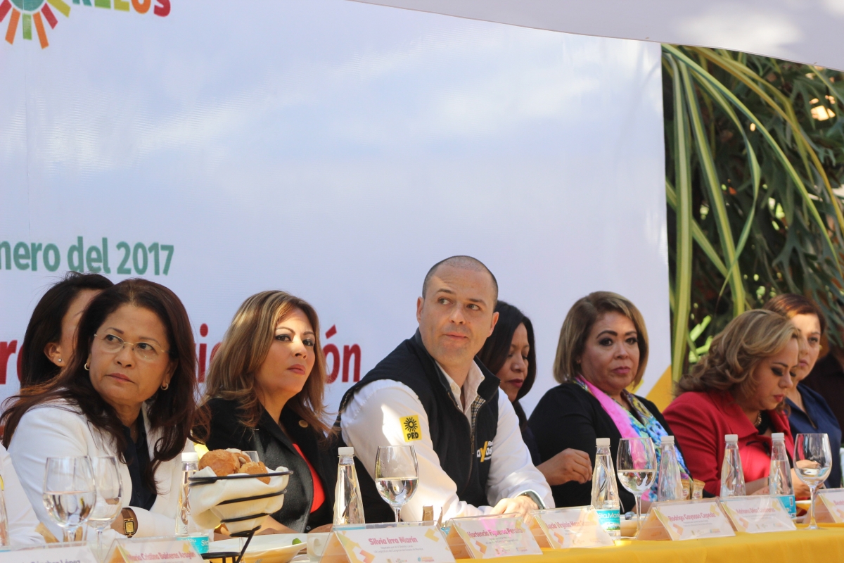 Se adhiere Vicera Alatristre al PRD