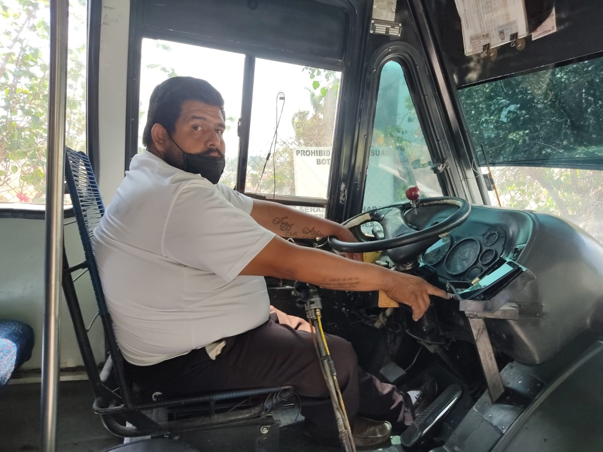 Siguió los pasos de su padre en el transporte