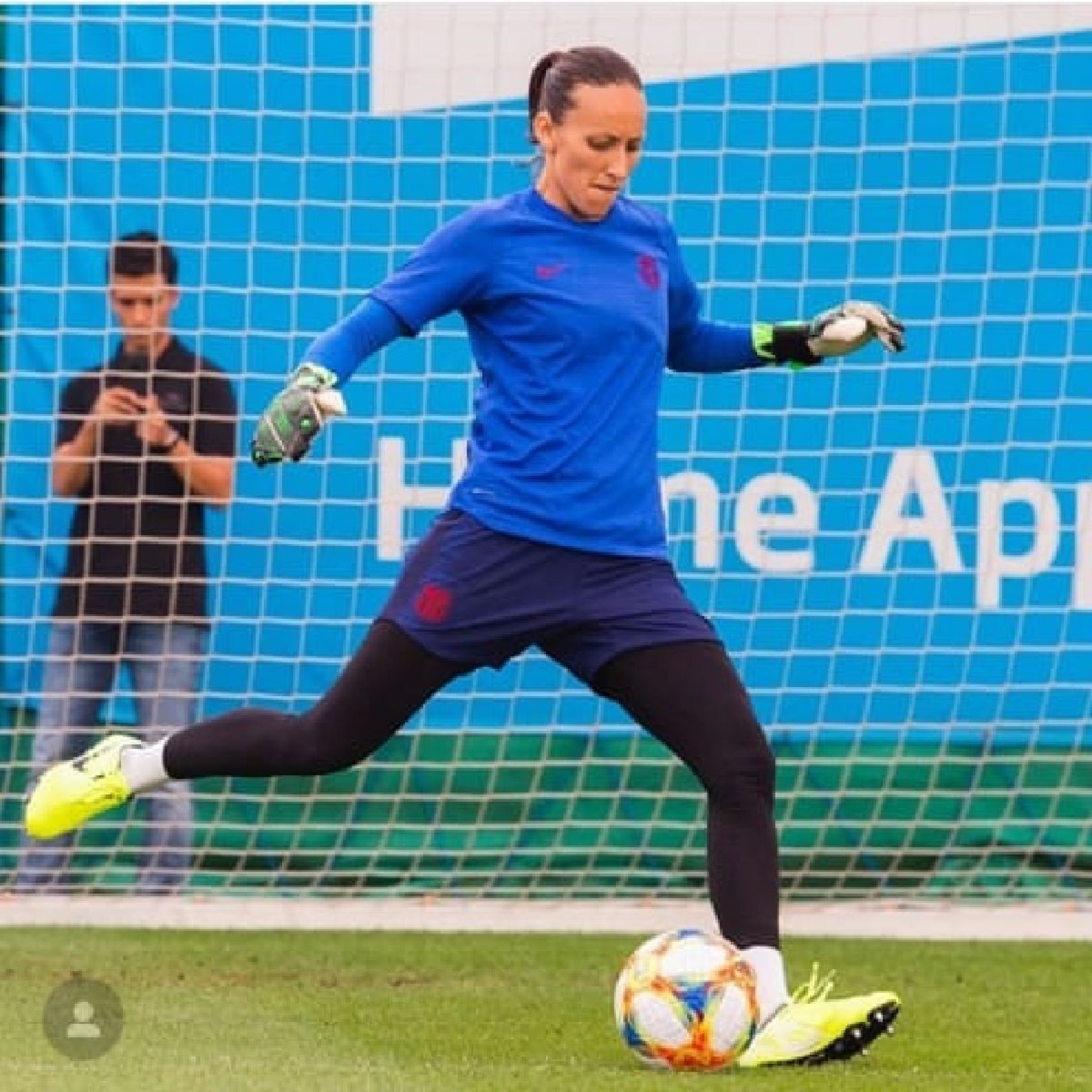 Pamela Tajonar dice adiós al FC Barcelona