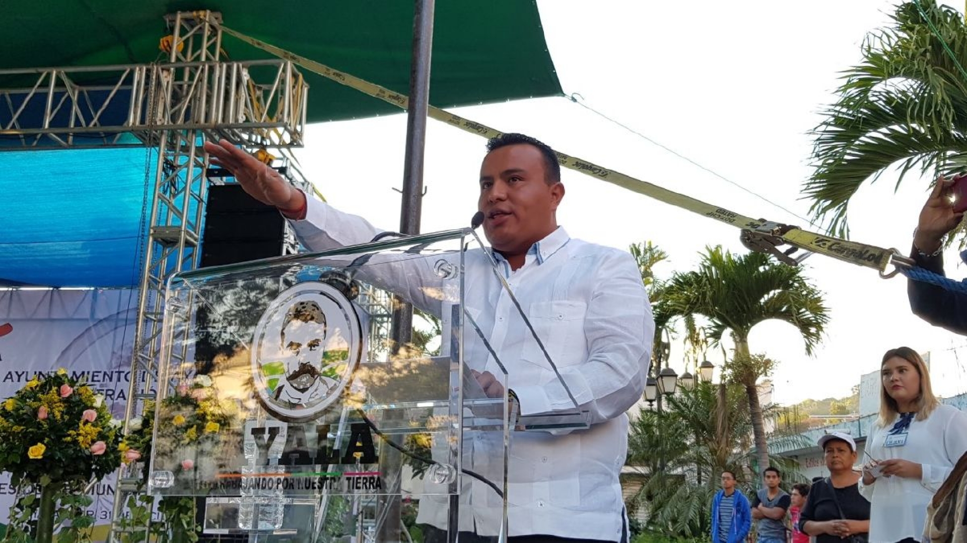 Se compromete Isaac Pimentel Mejía a “sacar del bache” a Ayala
