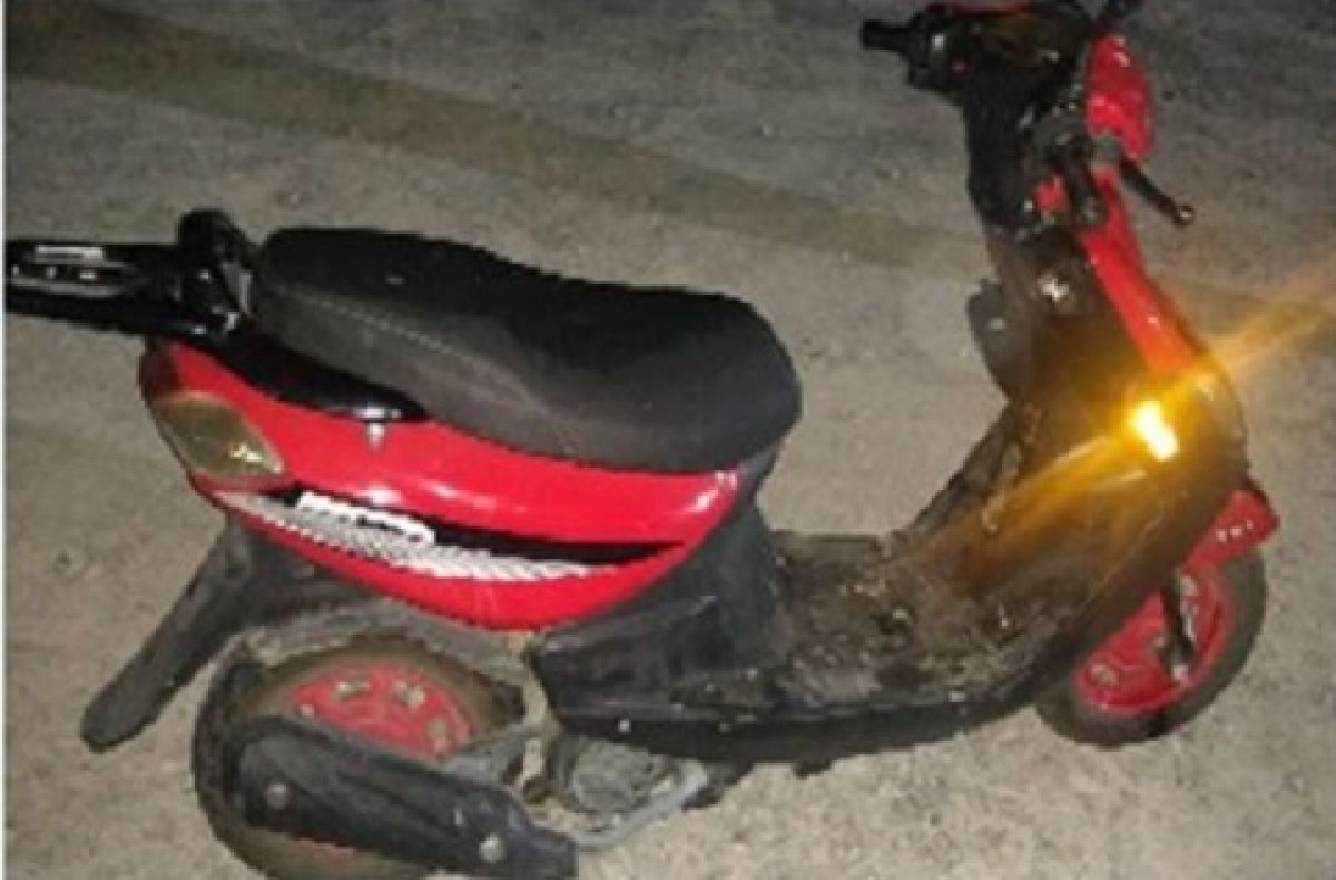Conducía una motoneta que tiene reporte de robo