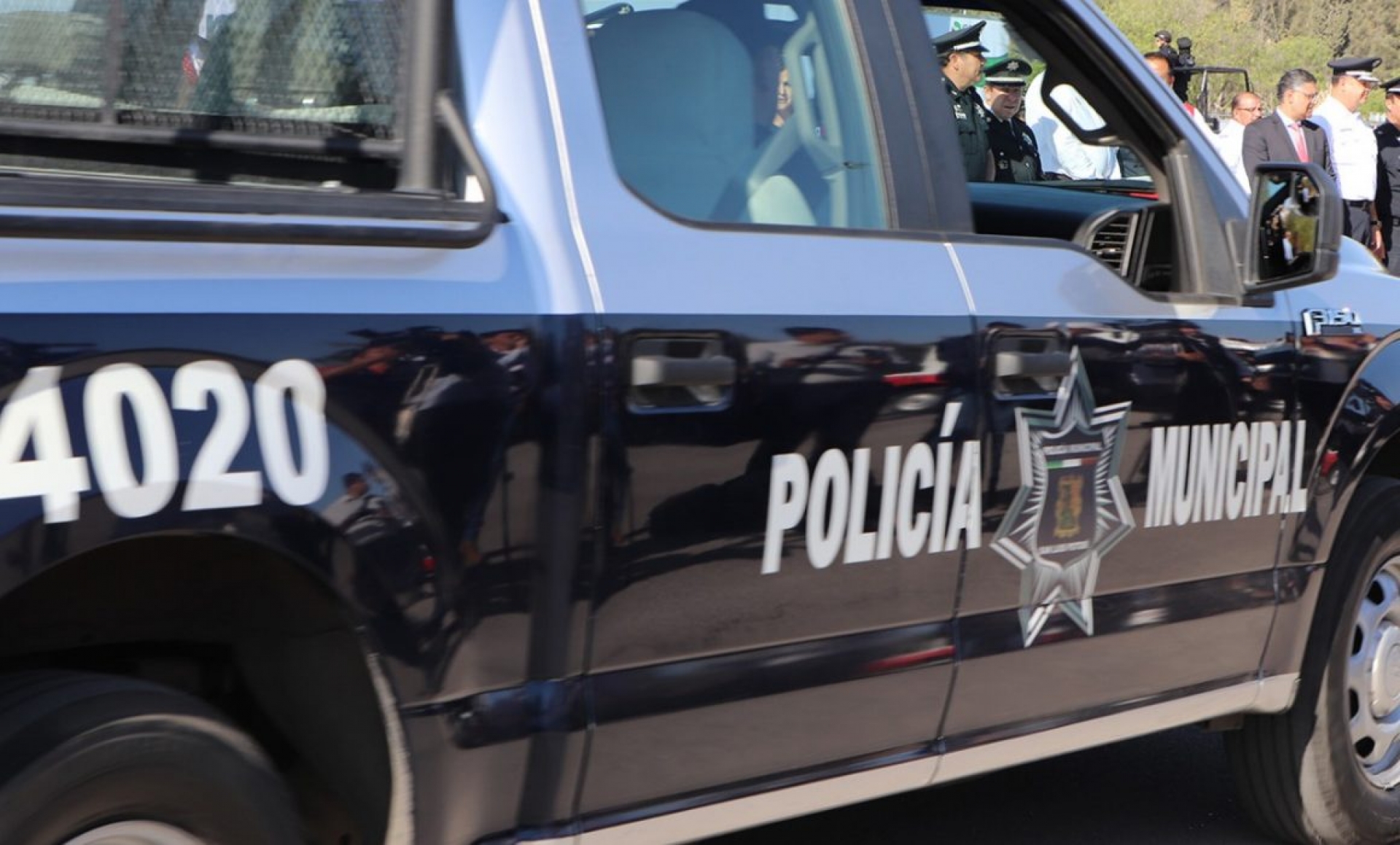 Dos individuos asaltaron una tienda de pinturas