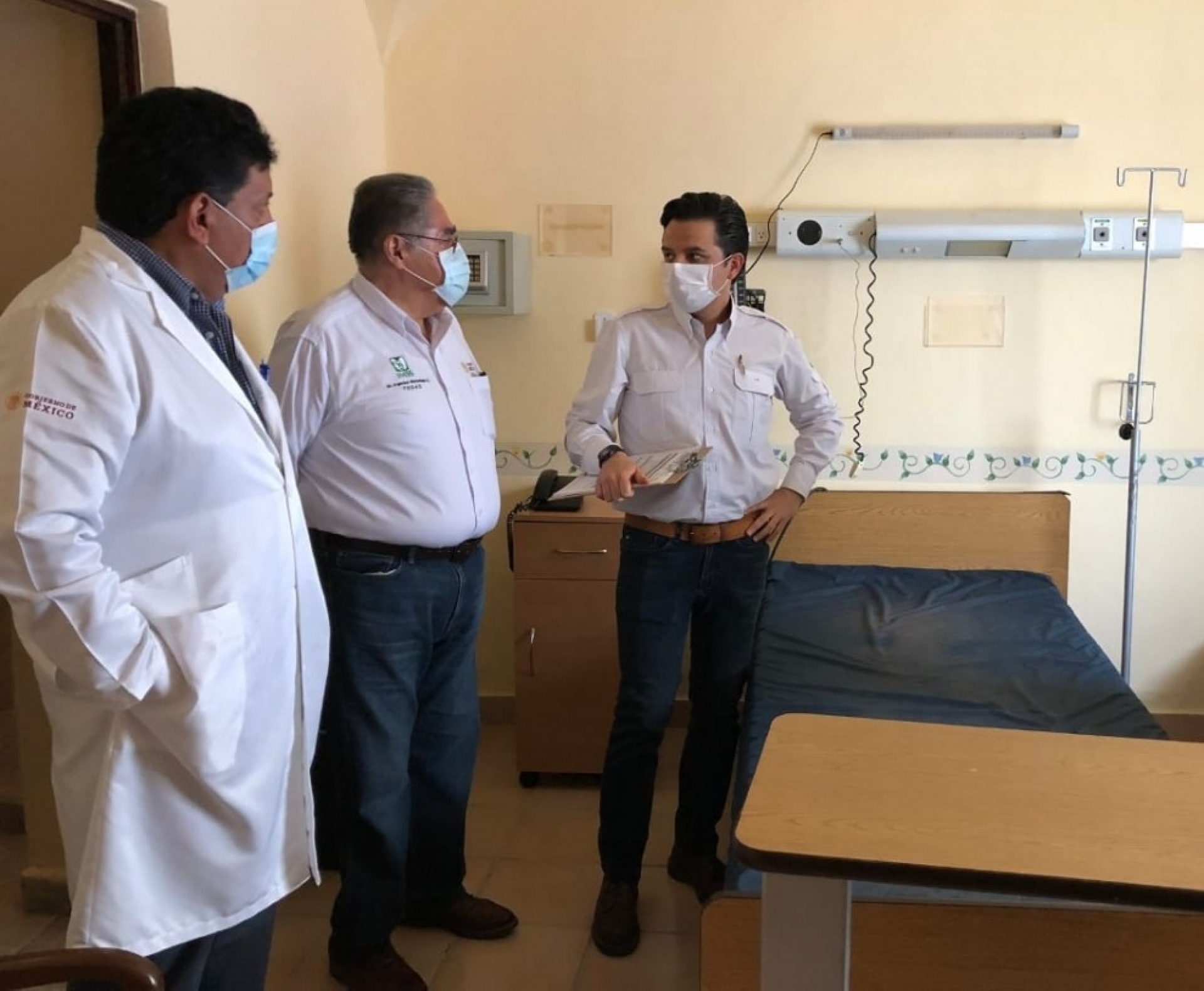 Informa director general del IMSS, Zoé Robledo, que resultó positivo a covid-19