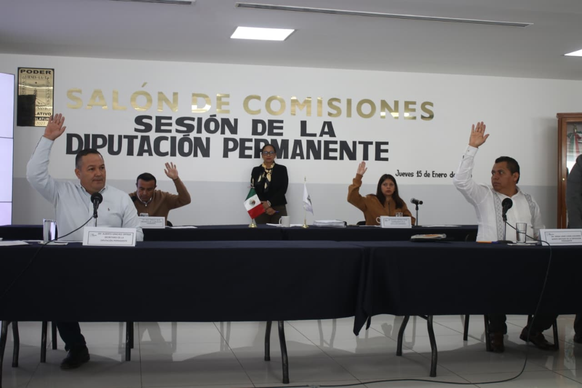 Celebra Diputación Permanente primera sesión y recibe nuevas iniciativas