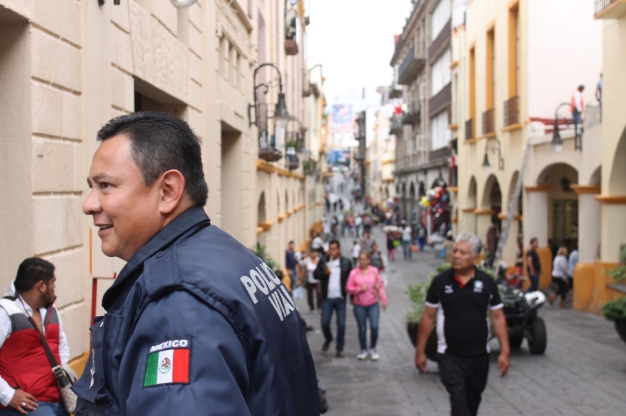 Comerciantes piden mayor vigilancia policiaca por las ventas decembrinas