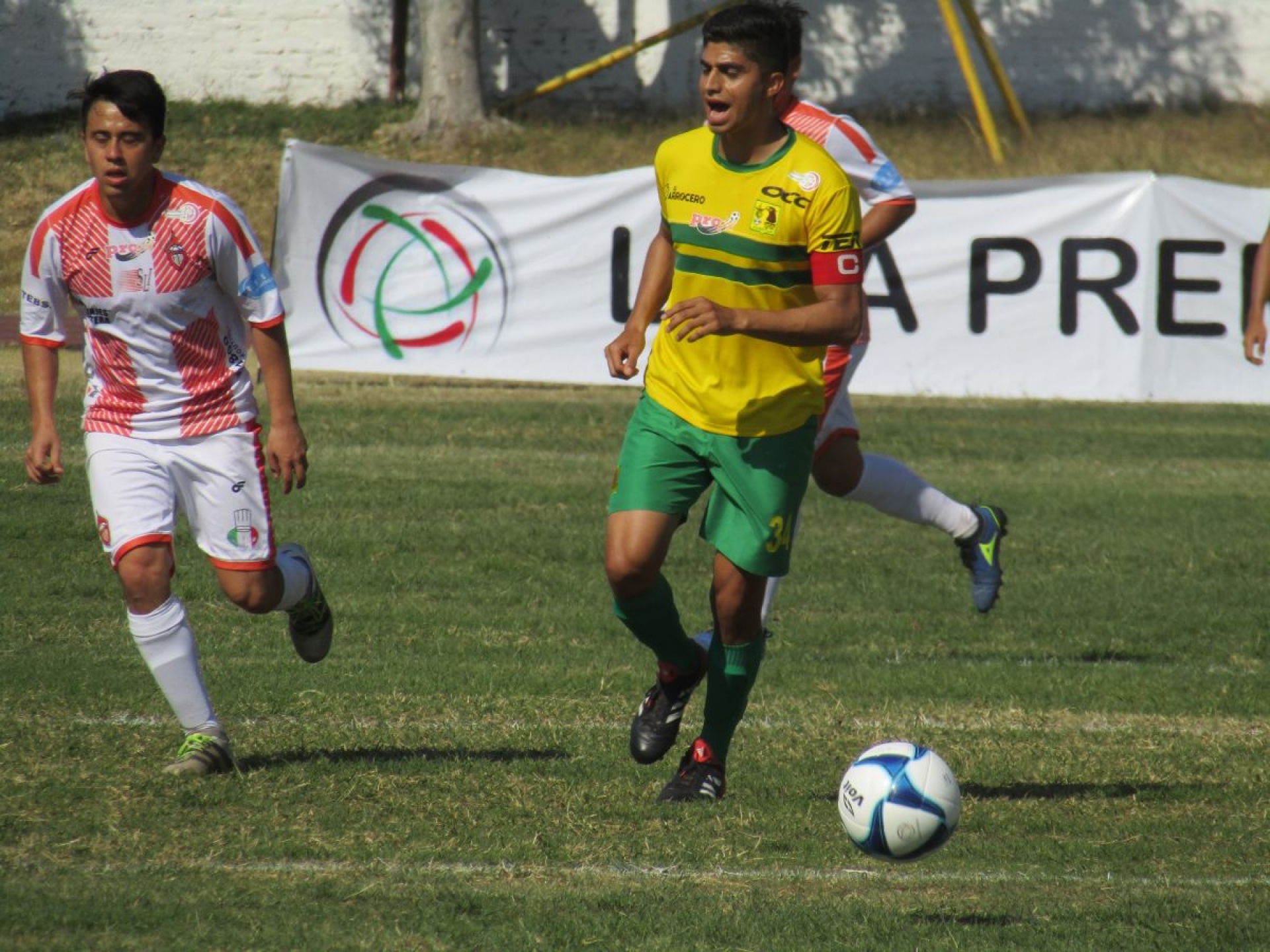 Cuautla, a pegarle al líder