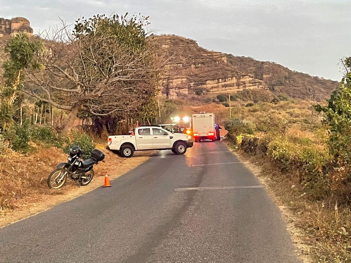 Fallece trabajador al caer de un poste telefónico