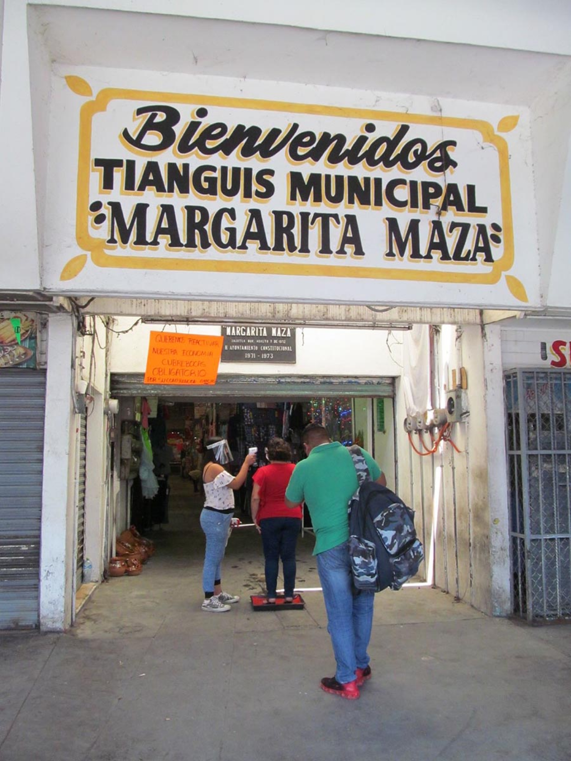 Comerciantes de Jojutla ayudan a vigilar entrada en los mercados