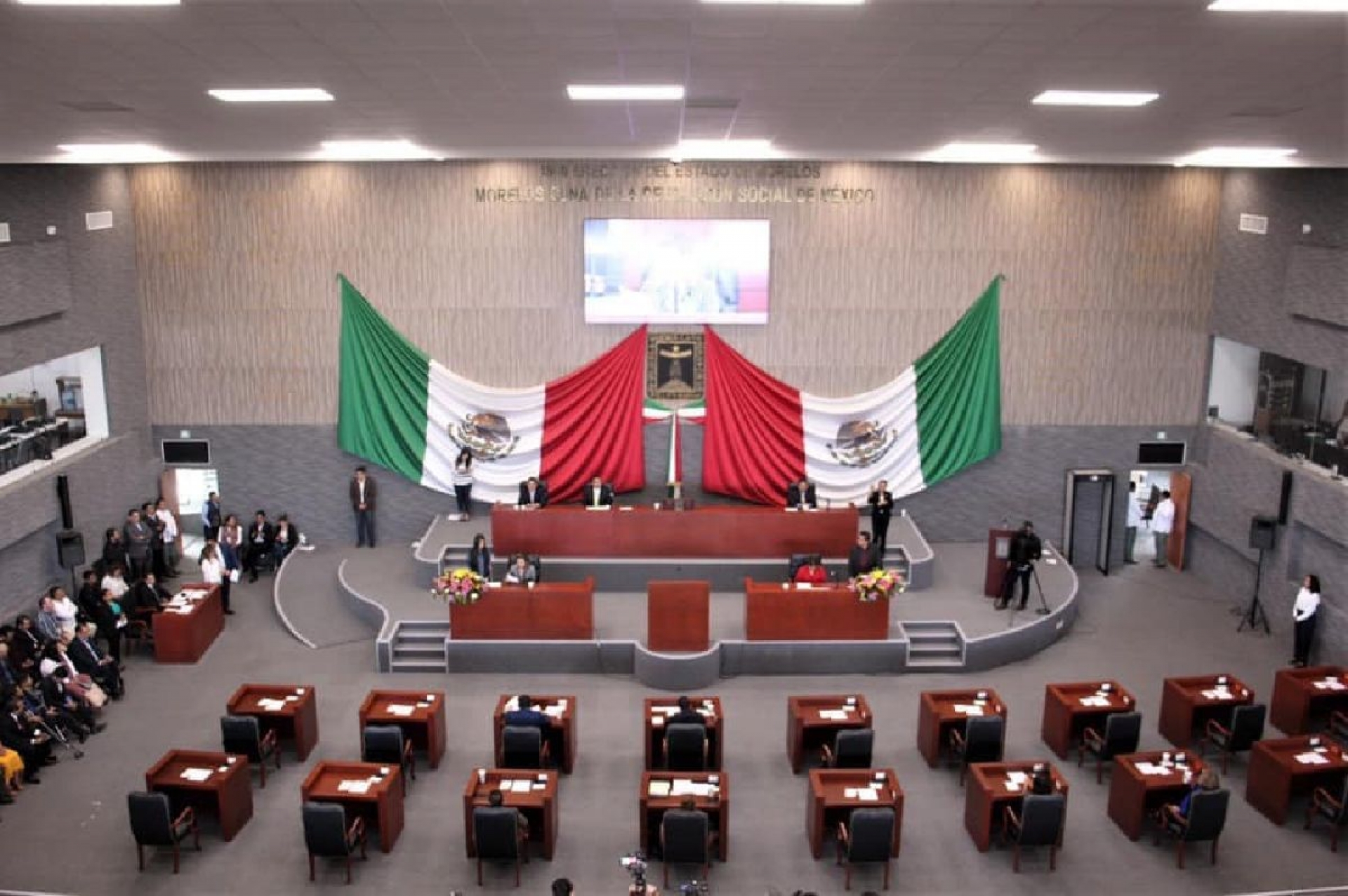 Aumentarán de nuevo a 30 el número de diputados