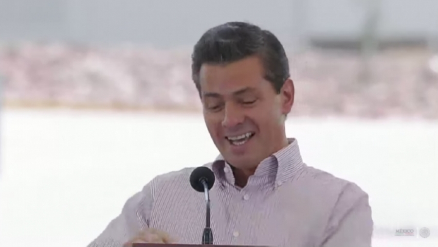 Peña Nieto narra peculiar anécdota de beso en Lagos de Moreno